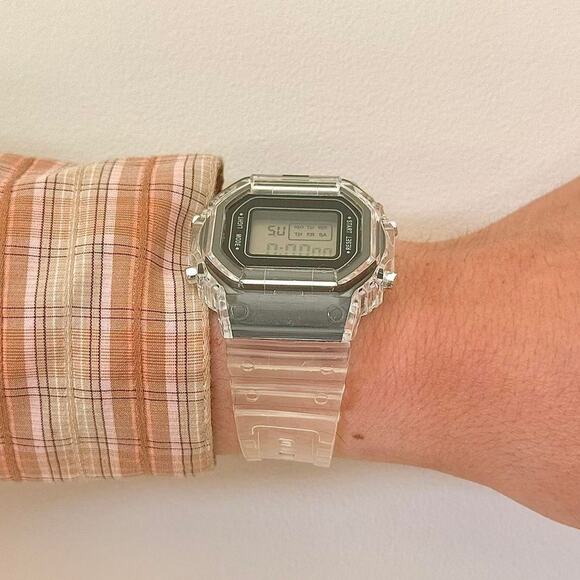 Y2K Clear Digital Quartz Watch with Black Accents Unisex 8.5" New - Picture 2 of 6